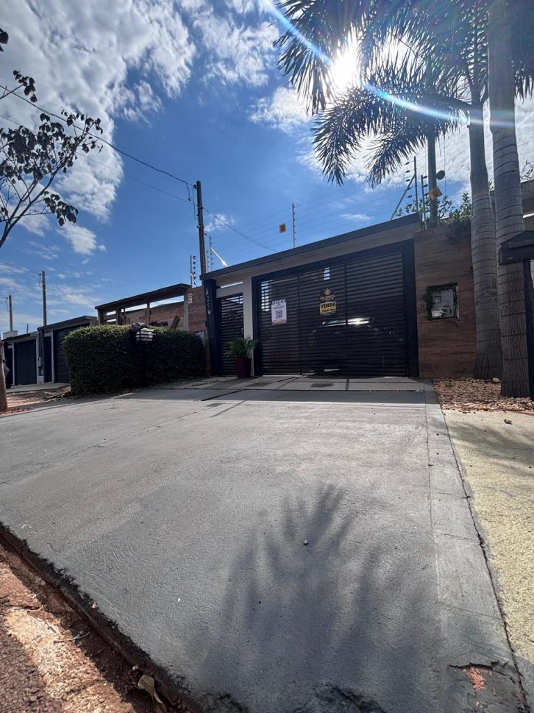 CASA JARDIM PANORAMA COM PISCINA