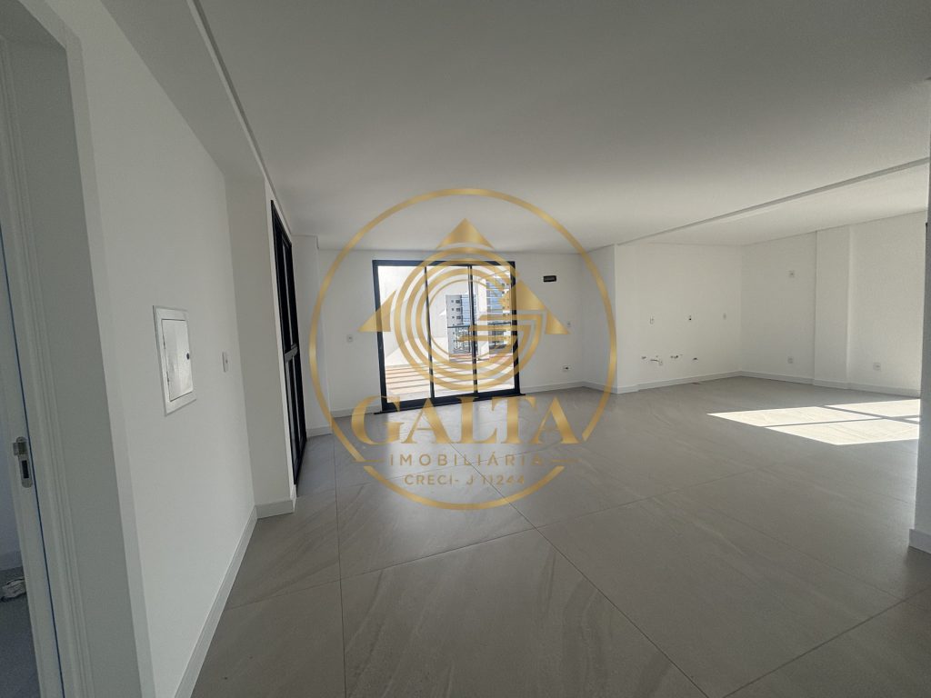 APARTAMENTO DUPLEX COBERTURA CENTRO PRÓX. LAGO