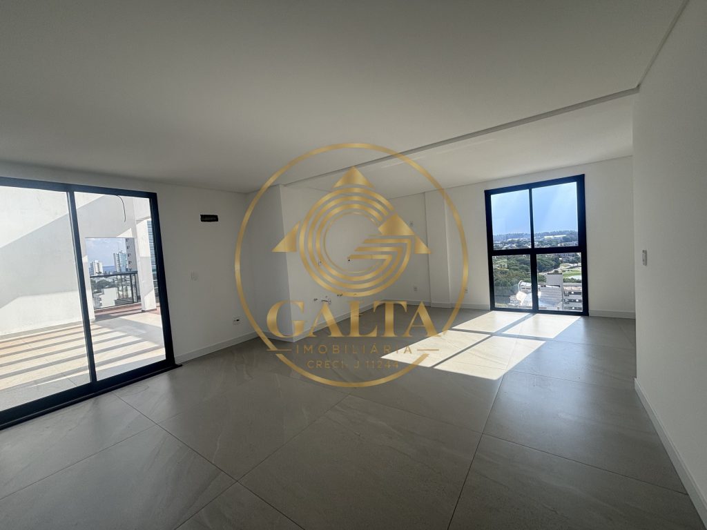 APARTAMENTO DUPLEX COBERTURA CENTRO PRÓX. LAGO