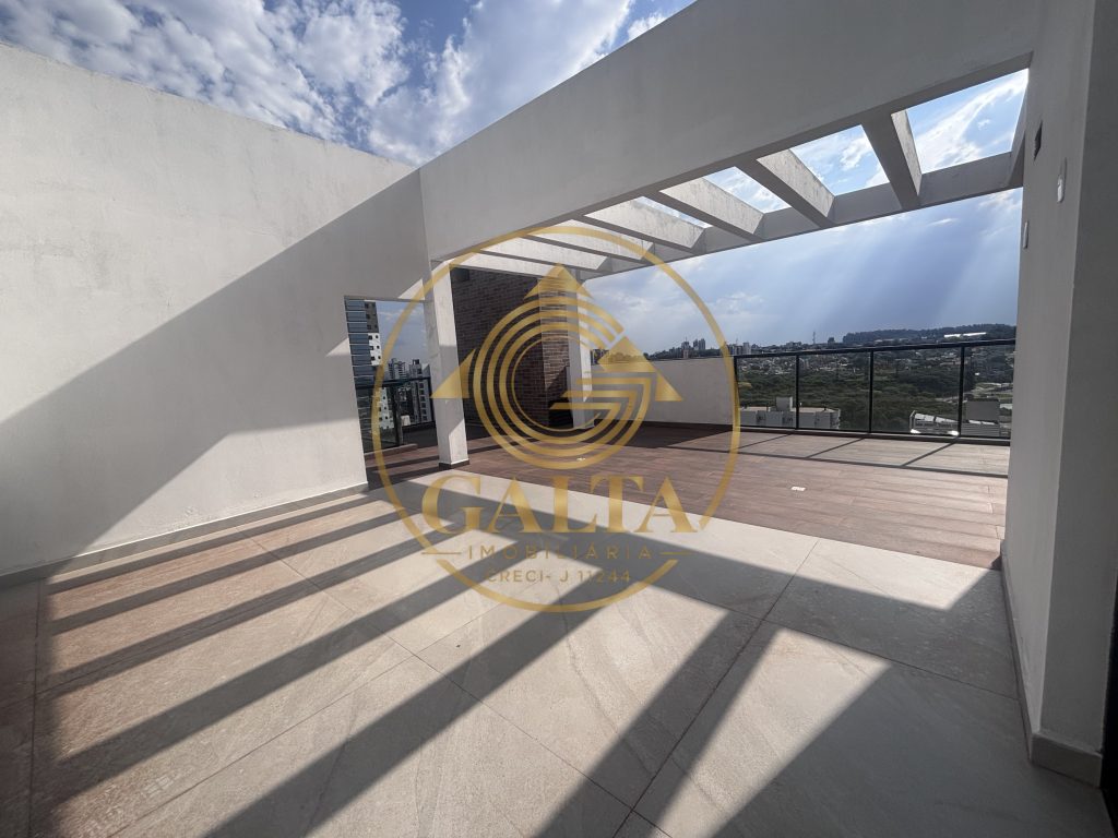 APARTAMENTO DUPLEX COBERTURA CENTRO PRÓX. LAGO