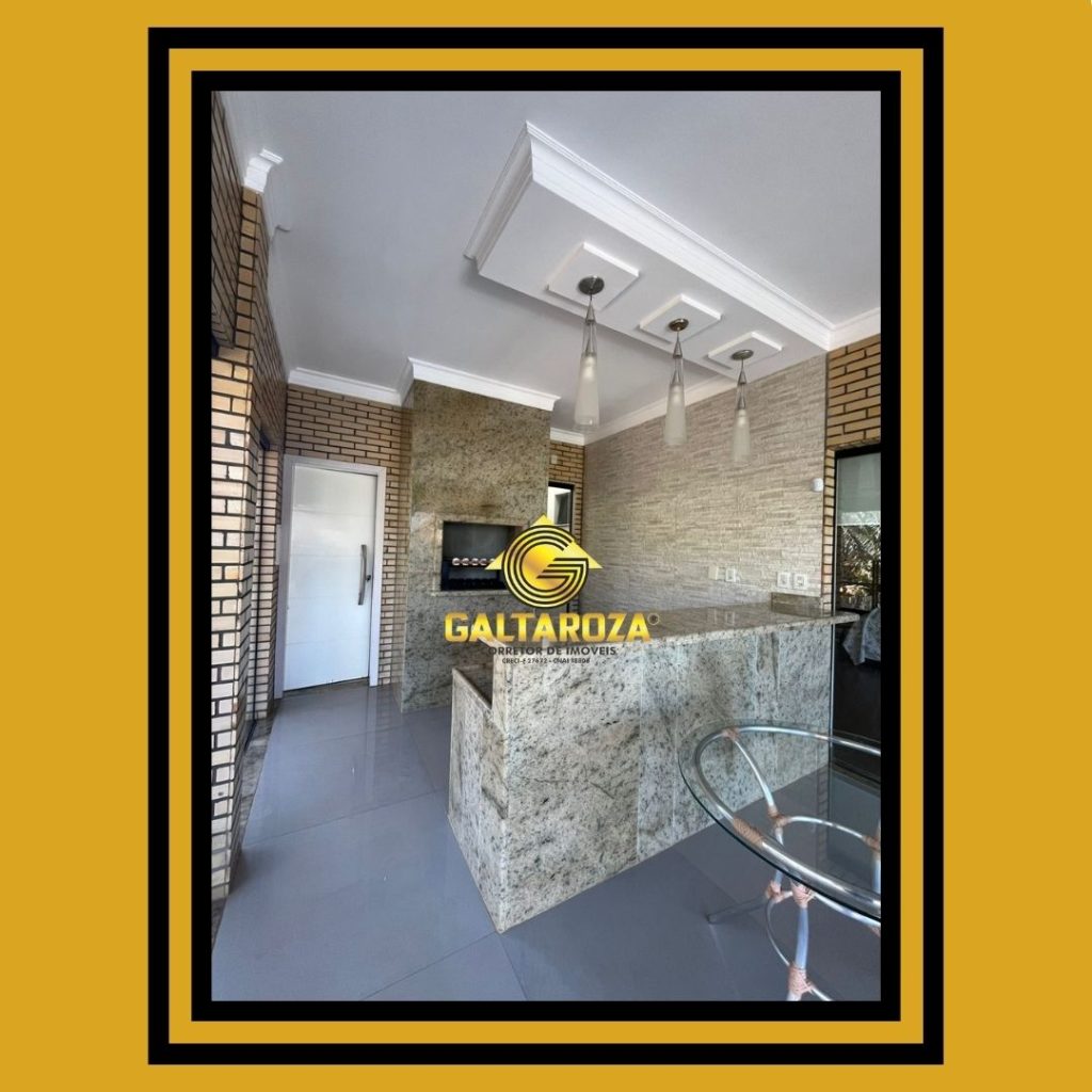 SOBRADO COM PISCINA E SEMI MOBILIADO EM PORTO MENDES