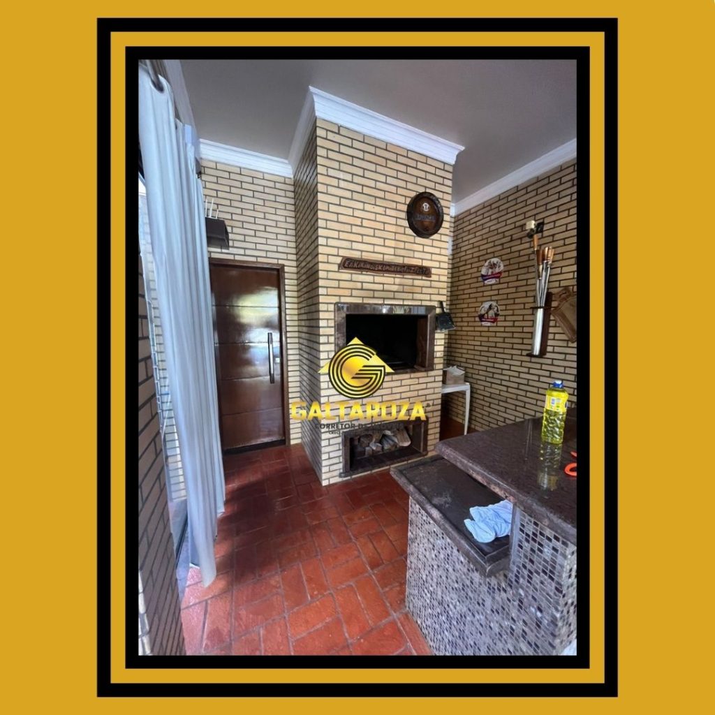 SOBRADO COM PISCINA E SEMI MOBILIADO EM PORTO MENDES