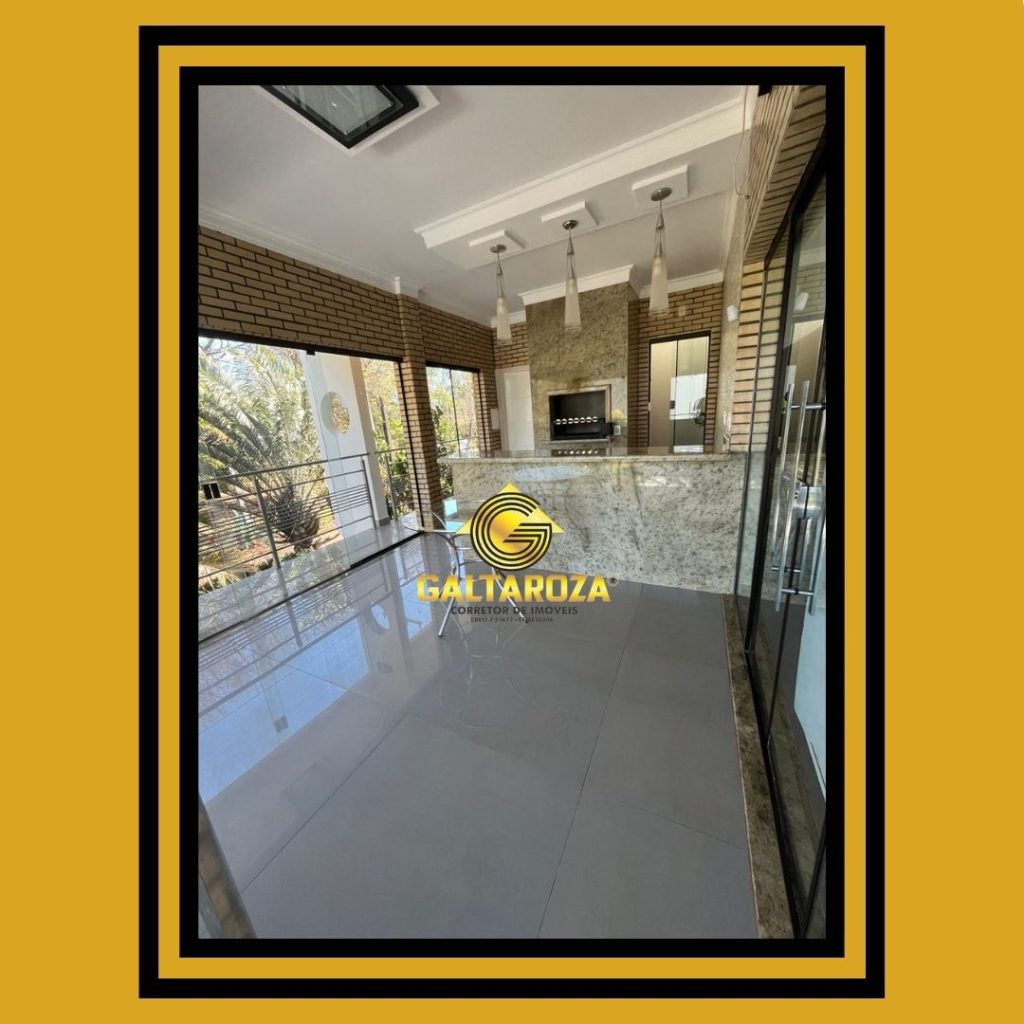 SOBRADO COM PISCINA E SEMI MOBILIADO EM PORTO MENDES