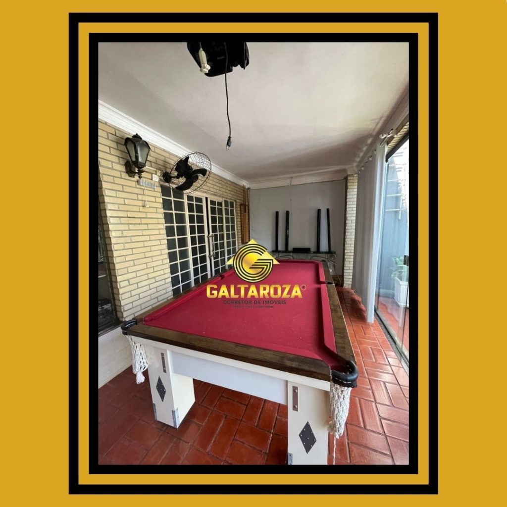 SOBRADO COM PISCINA E SEMI MOBILIADO EM PORTO MENDES