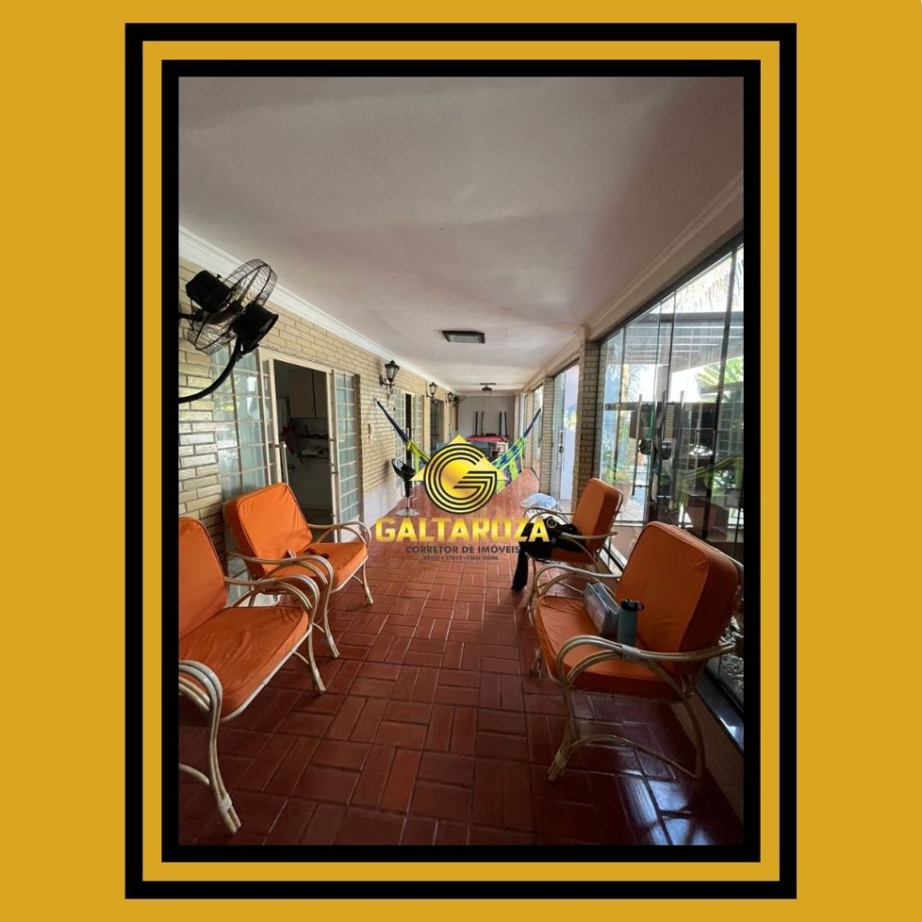 SOBRADO COM PISCINA E SEMI MOBILIADO EM PORTO MENDES