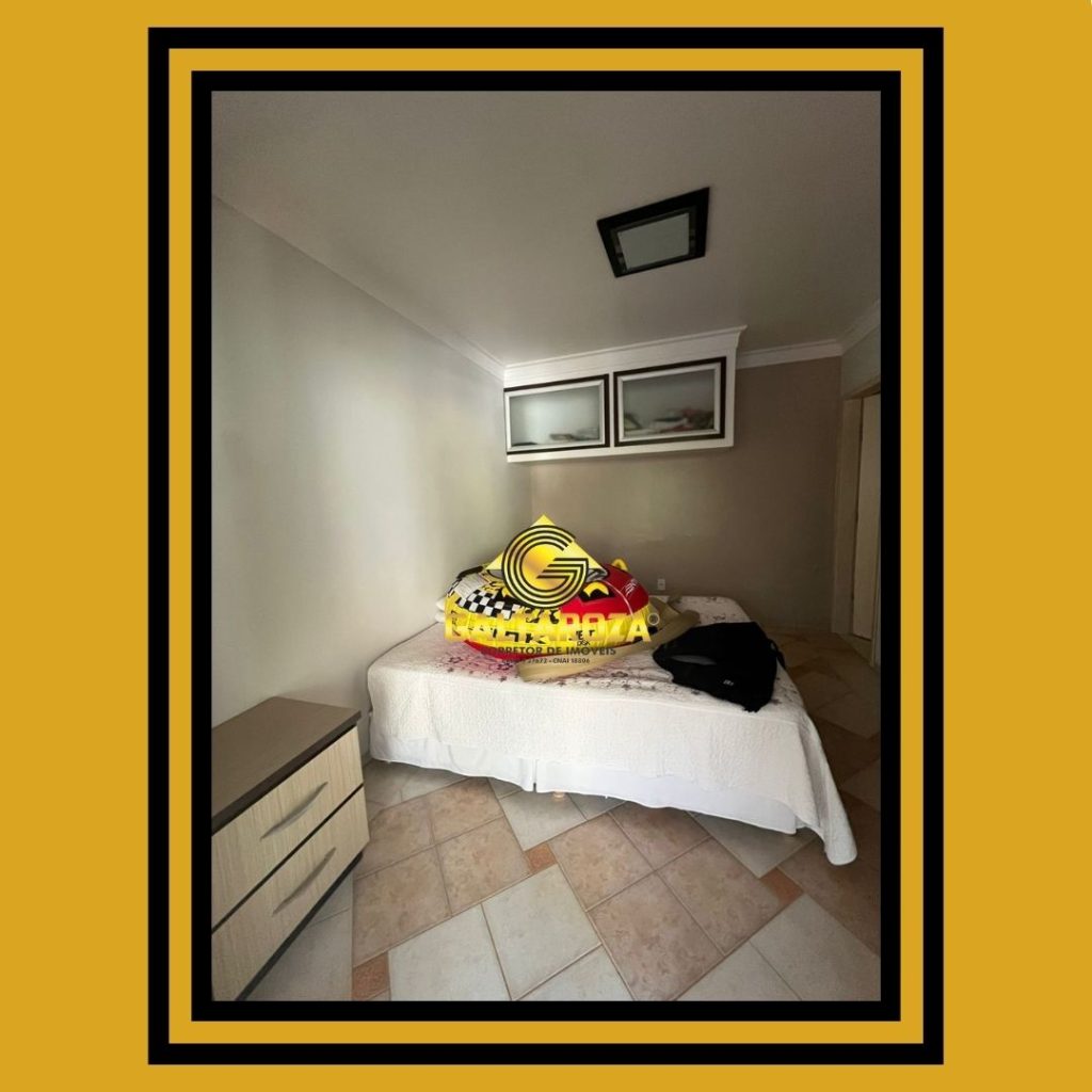 SOBRADO COM PISCINA E SEMI MOBILIADO EM PORTO MENDES