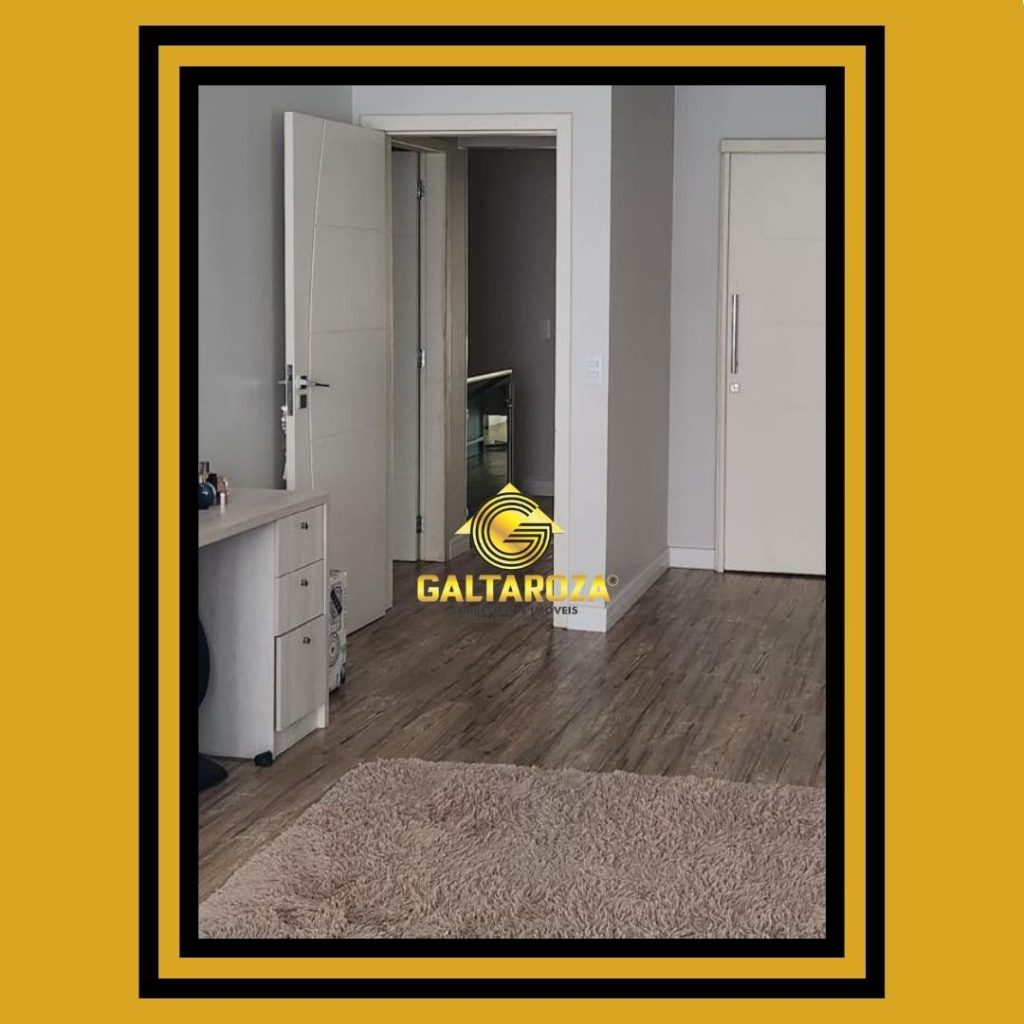 SOBRADO NO CENTRO PROX. AO TOLEDÃO