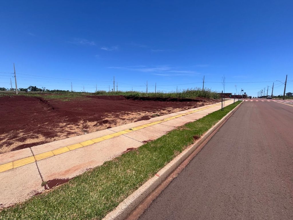 Terreno jd coopagro lot. Padre Patuí
